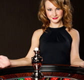 Eine der vielen Dealerinnen von Ho Gaming ist Anastasia