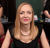 Die Dealerin Eze im 10Bet Live Bereich