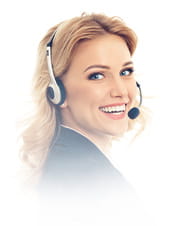 Eine Kundendienstmitarbeiterin in einem Gamomat Casino.