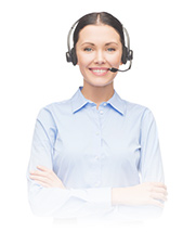 Eine Kundendienstmitarbeiterin in einem Iron Dog Studio Casino.