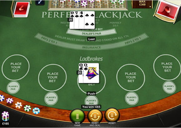 Die Variante Perfect Blackjack von Playtech.