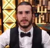 Gerrit lässt die Kugel kreiseln und begleitet euch durch das Deutsche Roulette.