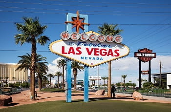 Ein Foto des berühmten Stadtschilds „Welcome to Fabulous Las Vegas“