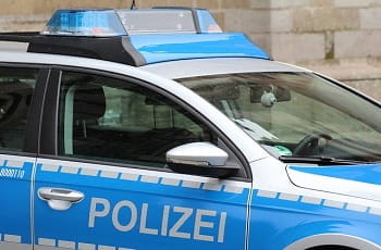 Ein Polizeiwagen im Einsatz.