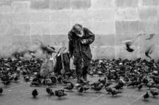 Obdachloser gewinnt halbe Million Euro