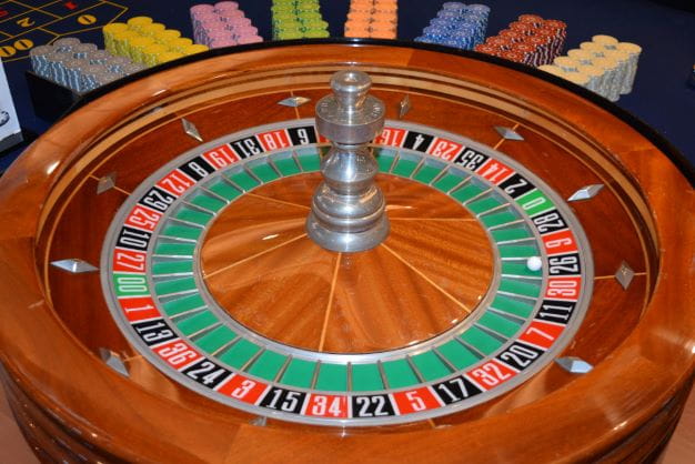 Das Spiel Roulette ist in Online-Casinos verboten und wird nur in Spielhallen angeboten.