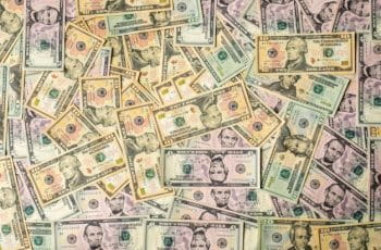 Vom Glücksspiel-Betrug zur Millionärin